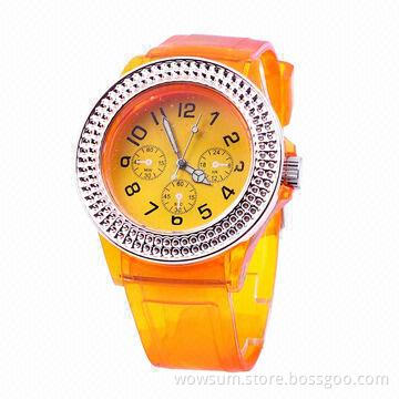 Fashion Watch with Diamond, Customized Dial Printing/Japan Movement
